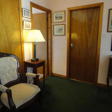 Bed & Breakfast Tree Tops 4*